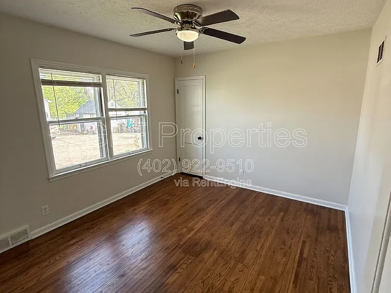 612 N 13th St — Photo 5