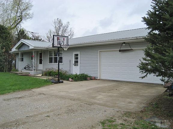 2nd image of 2354 Heron Pl