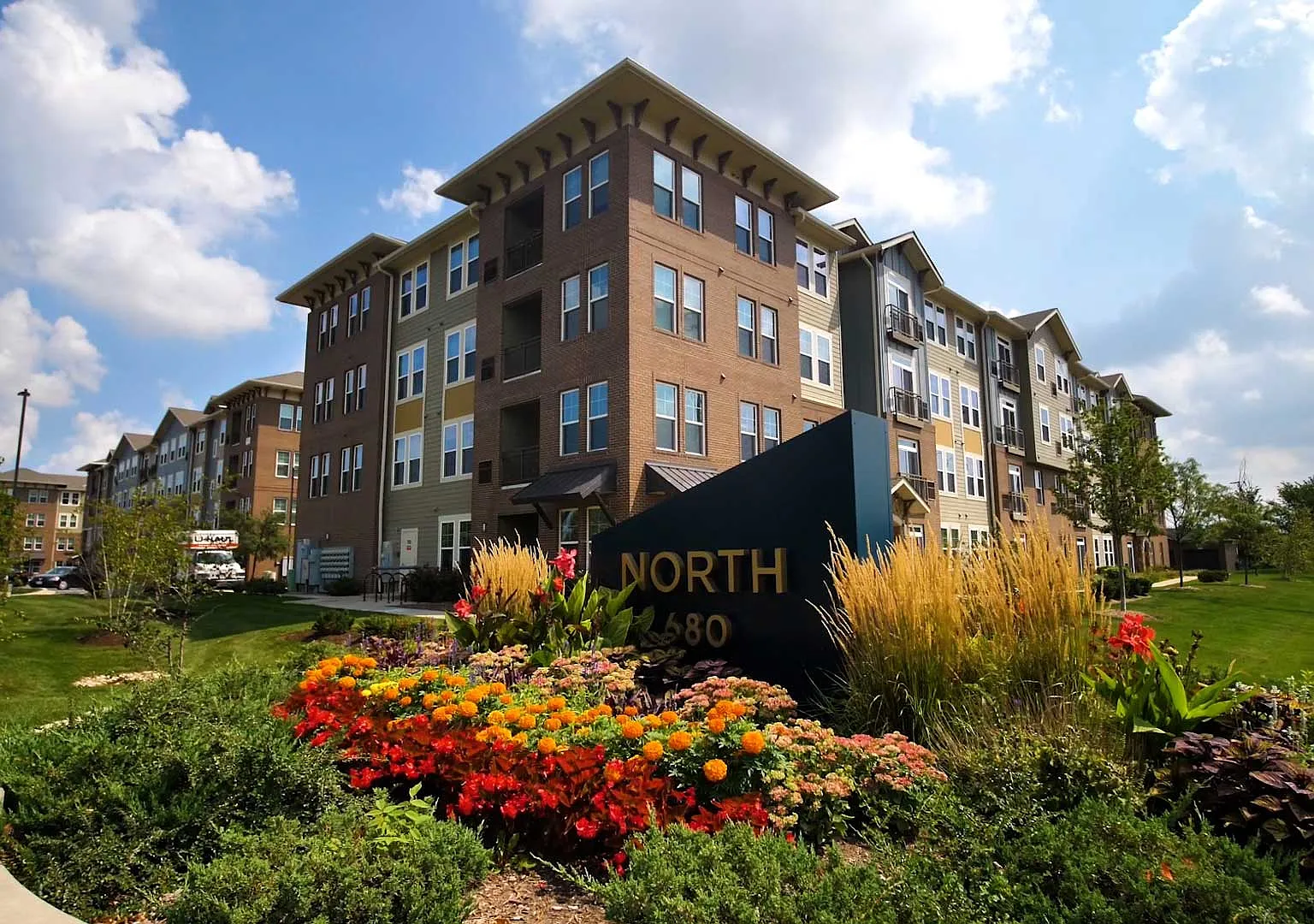 North 680 — Photo 2