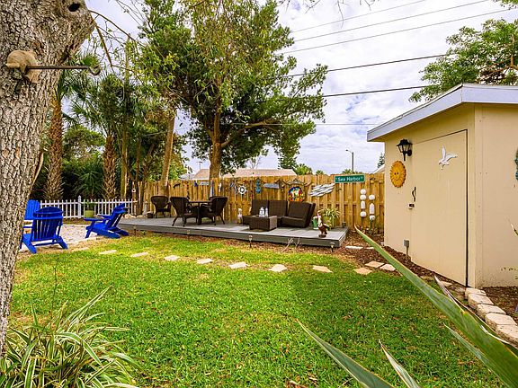 5th image of 18 Alamanda Dr