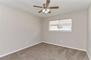 5th image of 707 Stephanie Dr