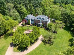 76 Washington St, Topsfield, MA 01983