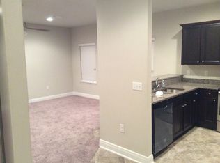 2135 Wilsons Plover Cir, Navarre, FL 32566