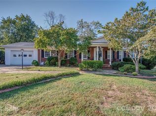 917 Sarratt Dr, Shelby, NC 28152