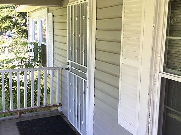 3rd image of 4315 Highpoint Dr