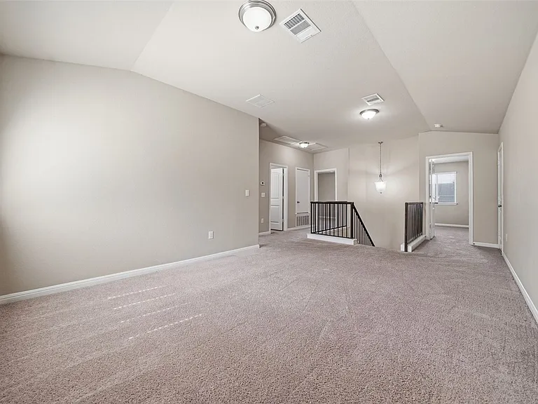 613 Longhorn Cavern Rd — Photo 30