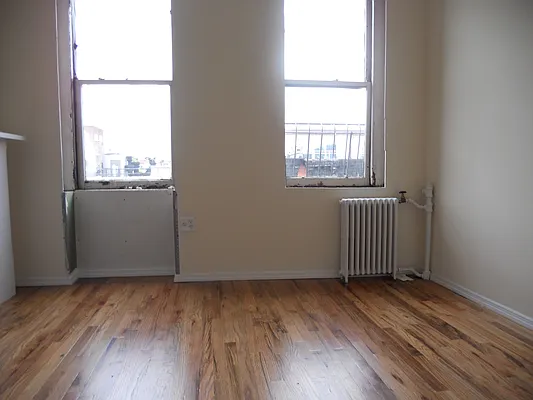 Rented by JMK Realty | media 20