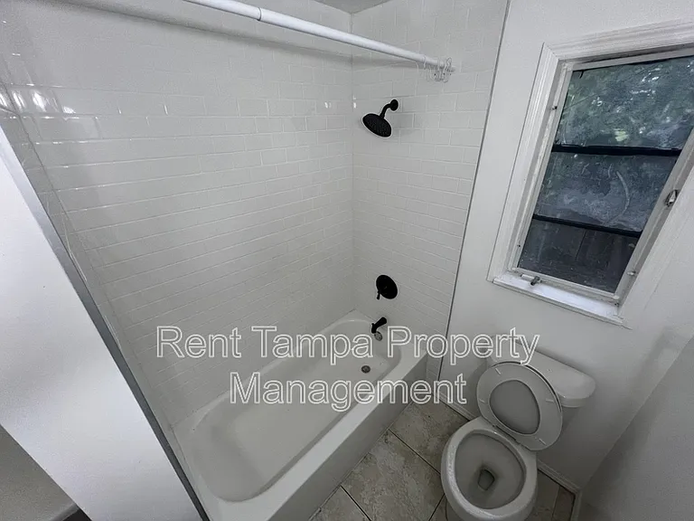 4801 10th Ave S #1/2 — Photo 7