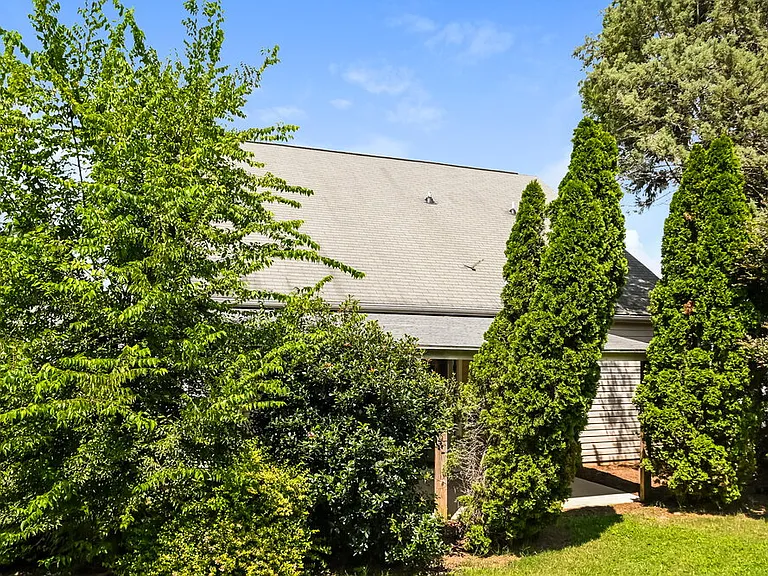 3004 Omaha Dr — Photo 17