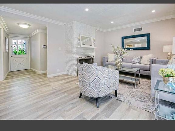 5th image of 9725 Woolley St