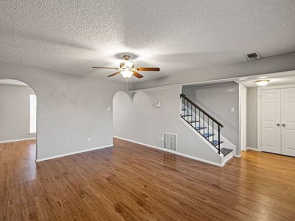 5th image of 1774 Farleigh Ct #1774F