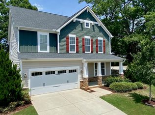 2855 Wilkes Lake Dr, Fuquay Varina, NC 27526