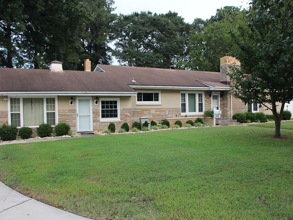 1st image of 2117 Airline Blvd