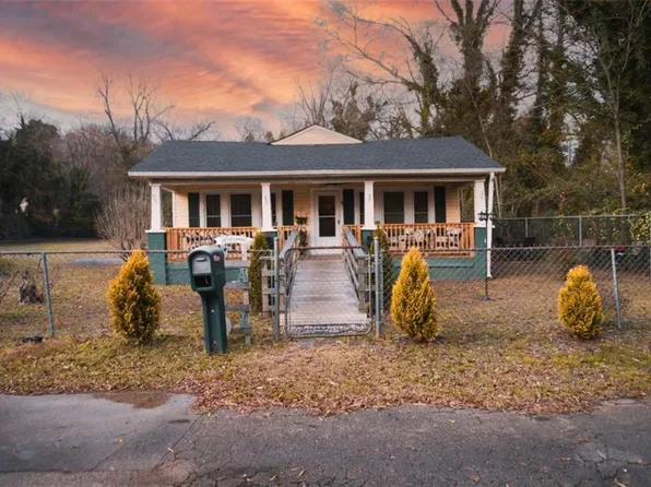 525 E 14th St SW, Rome, GA 30161