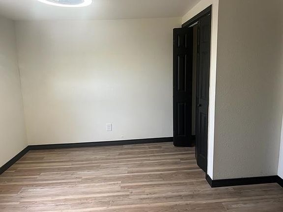 5th image of 803 Martin Luther King Blvd