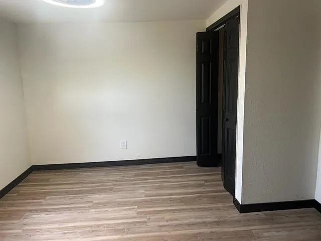 803 Martin Luther King Blvd — Photo 5