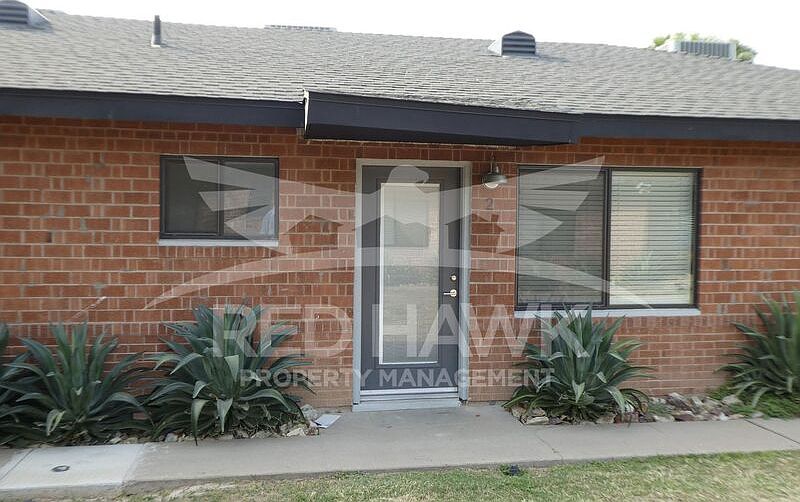 1st image of 319 W Highland Ave APT 2