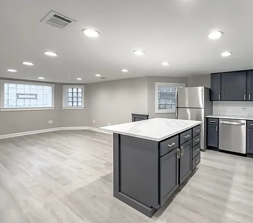 1540 N Hamlin Ave #G Photo 1 1540 N Hamlin Ave #G Photo 1