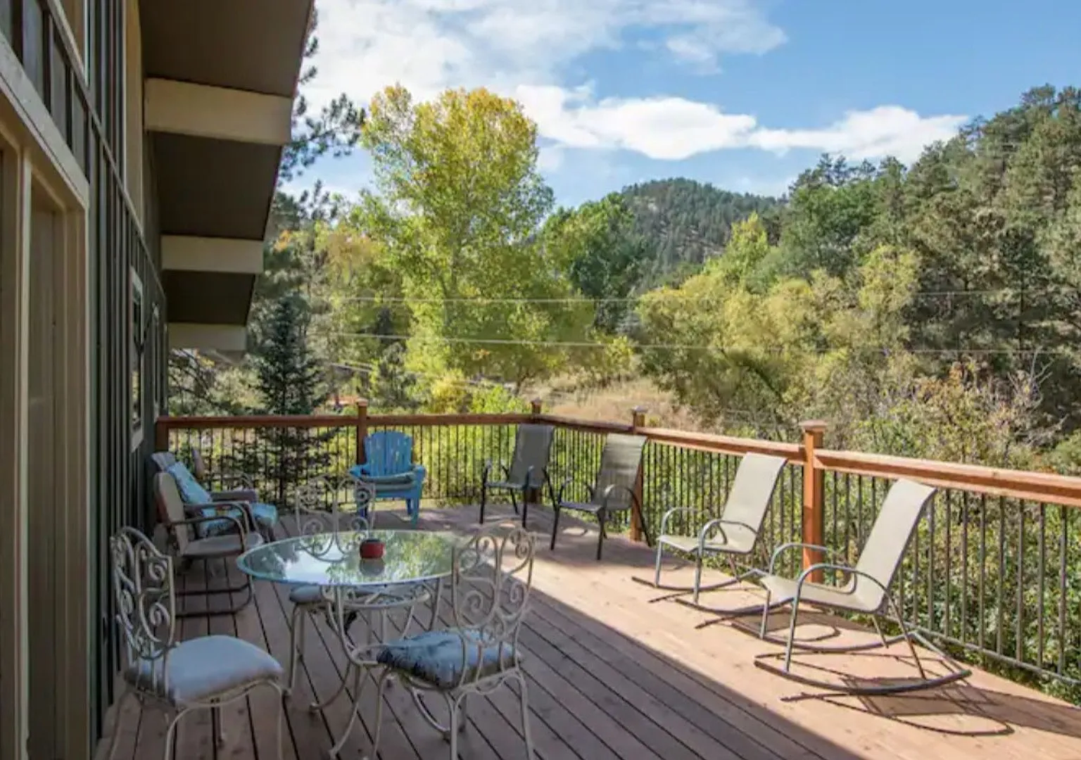 Avail 7/27! Boulder's Best-Kept Secret Fully Furnished | Mountain Living in Town — Photo 2