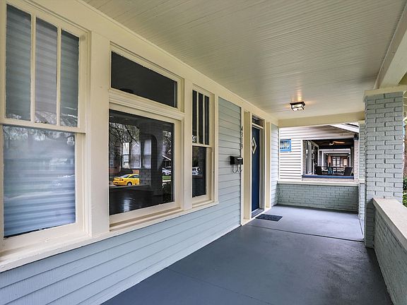 5th image of 4319 Carrollton Ave