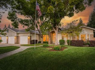 2645 Holly Ave, Clovis, CA 93611
