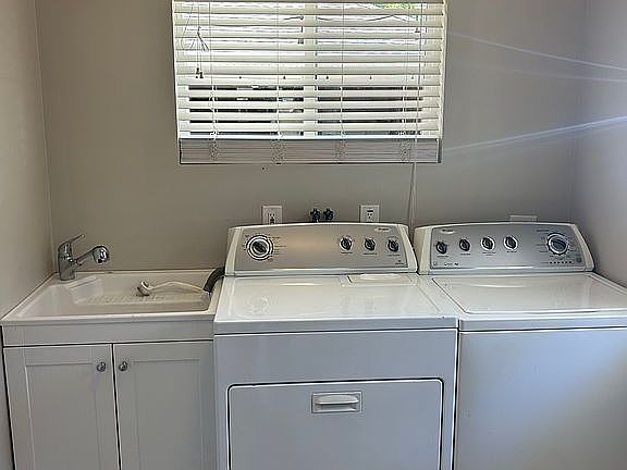 4th image of 4272 Belle Ave