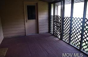 screened in back porch