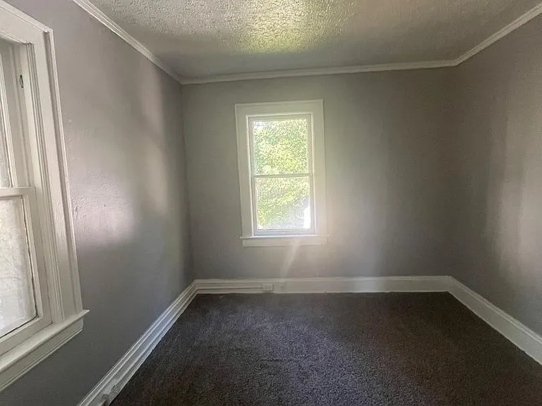 3244-3246 Sycamore Rd — Photo 14