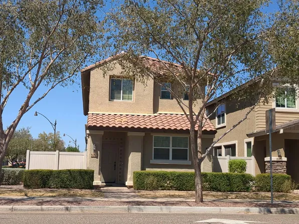 1097 S Reber Ave, Gilbert, AZ 85296