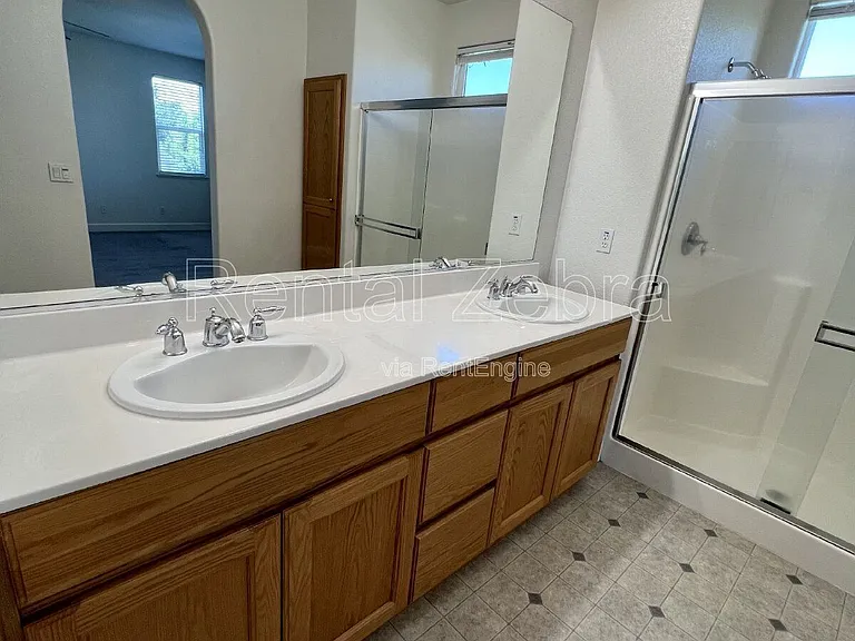 459 Jacobs Dr — Photo 20