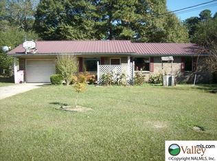 204 Todd Cir, Albertville, AL 35950