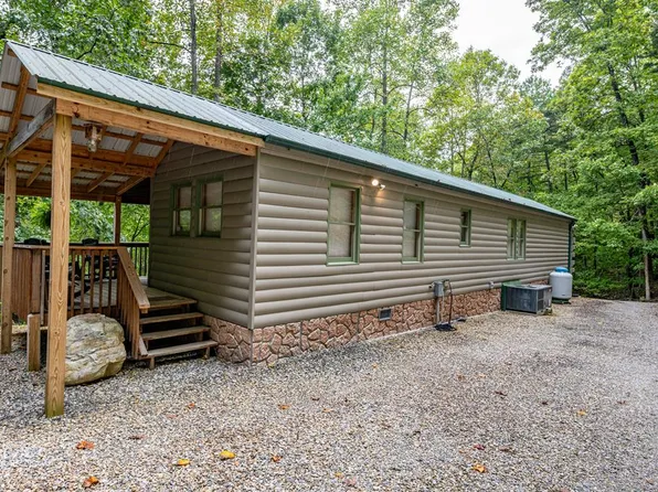 155 Poplar Cove Ln, Bryson City, NC 28713