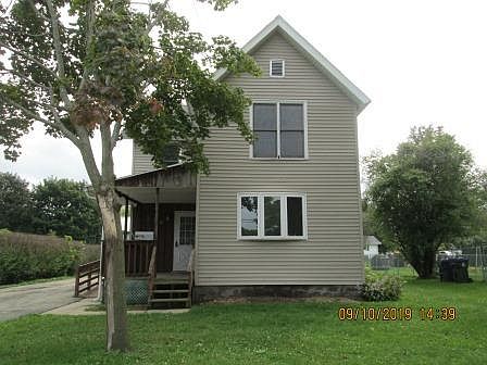 1st image of 256 W Oak Grove St