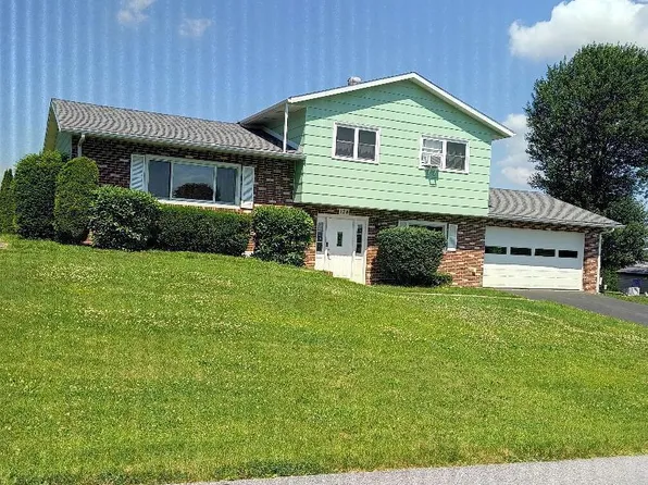 124 Maple Ct, Salix, PA 15952