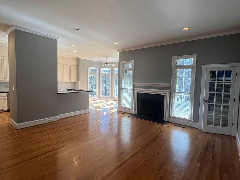 6910 Cedar Cove Ct — Photo 11