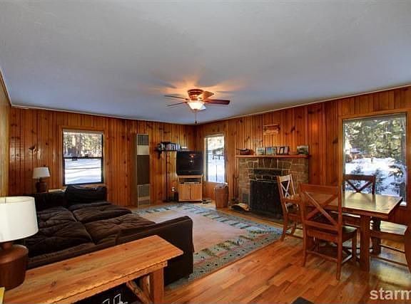 2nd image of 806 Merced Ave