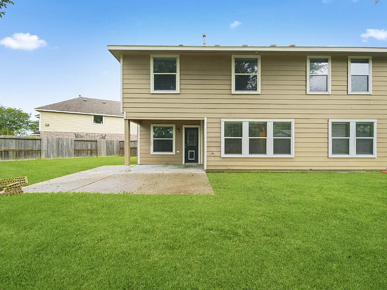 2306 Emerald Stone Ct — Photo 21