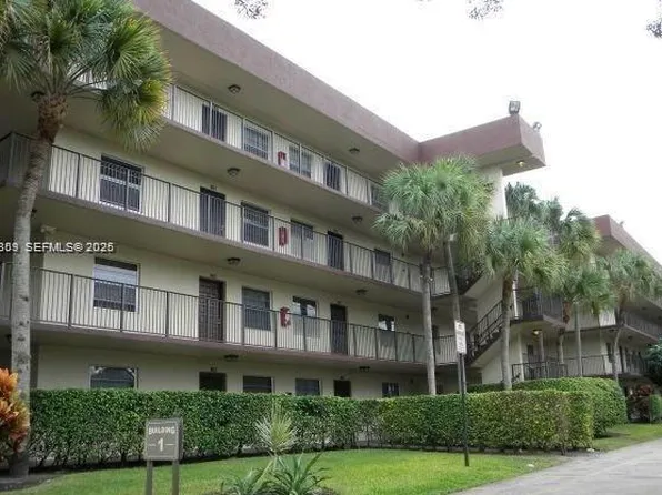 3321 NW 47th Ter APT 330, Fort Lauderdale, FL 33319