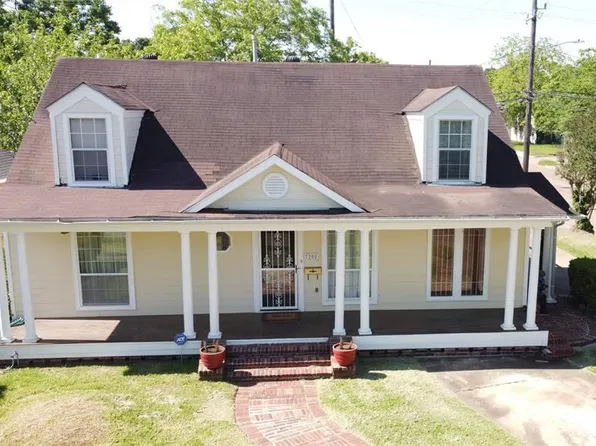 7202 Linden St, Houston, TX 77012