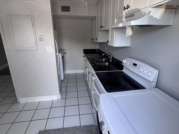 5th image of 50 Needle Blvd APT 6