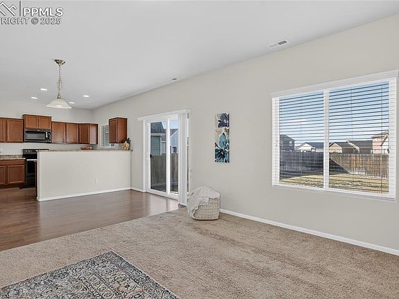 4th image of 10179 Intrepid Way