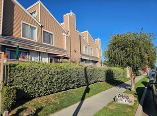 15125 Nordhoff St, North Hills, CA 91343