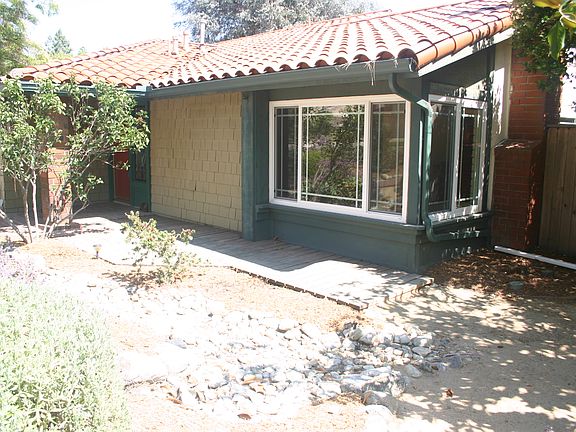 3rd image of 448 Charleston Dr