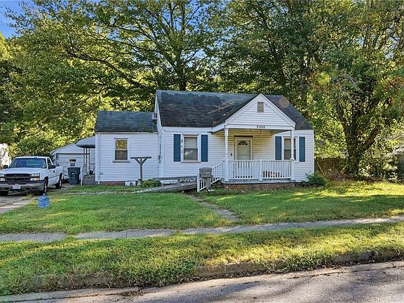 2nd image of 3442 Herbert St