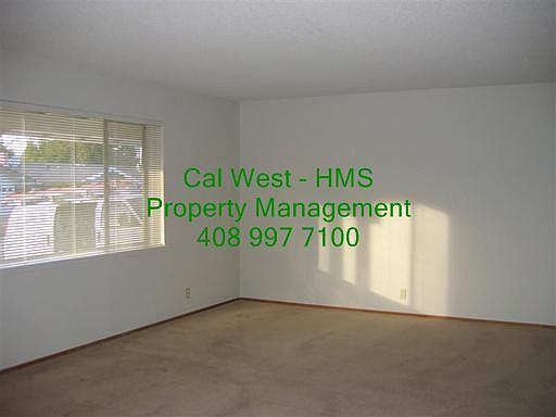 5th image of 10288 E Estates Dr