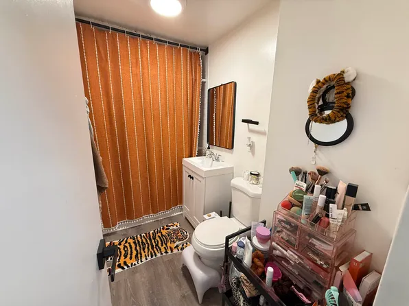 541 46th Street image 5 of 9