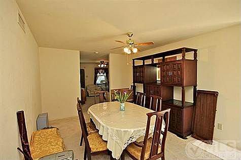 5th image of 105 Yorkshire Dr