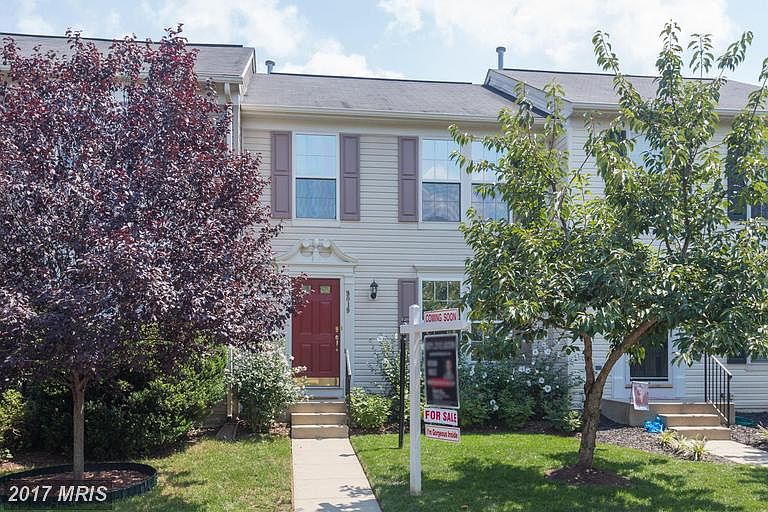 1st image of 9019 Falcon Glen Ct