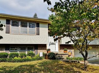 3841 Plantation Dr, Lexington, KY