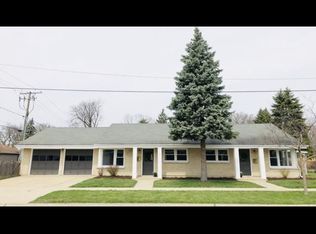 602 Barnsdale Rd #A, La Grange Park, IL 60526